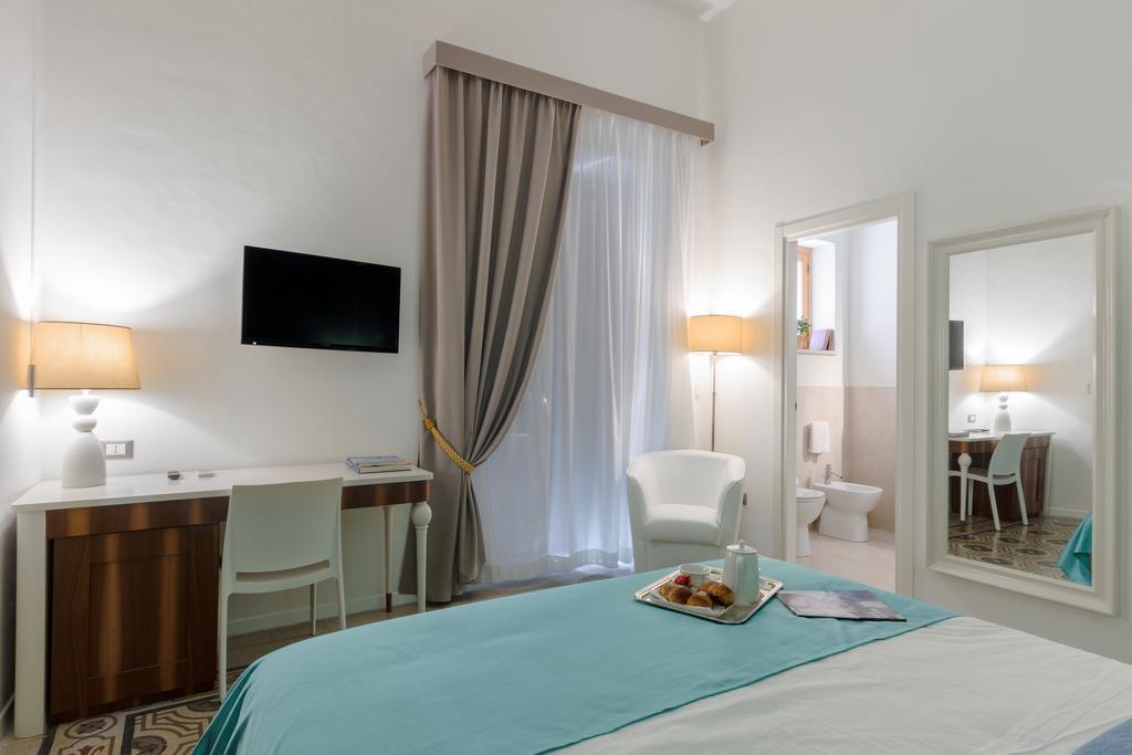 Hotel Moderno Trapani Bagian luar foto
