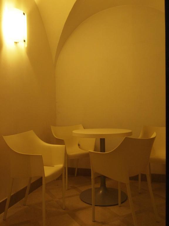 Hotel Moderno Trapani Bagian luar foto
