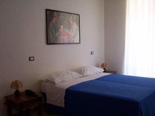 Hotel Moderno Trapani Bagian luar foto